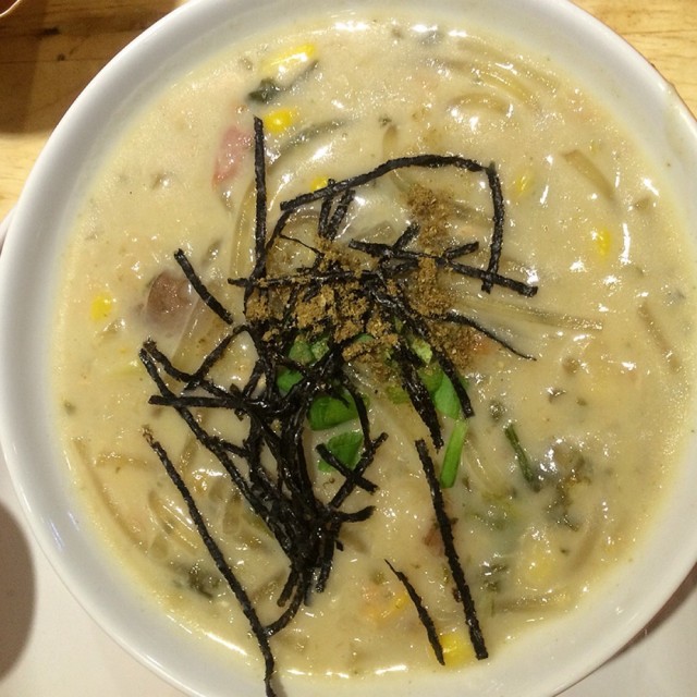Salmon Head Tounyu Nabe