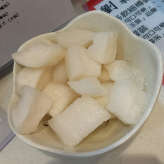 蝦子撈麵係最出名,但我就覺得佢既酸蘿蔔就最正,而且免費又任食。