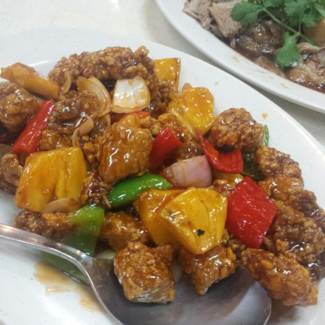 Sweet & sour pork 