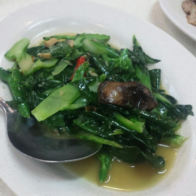 Fried kai lan 