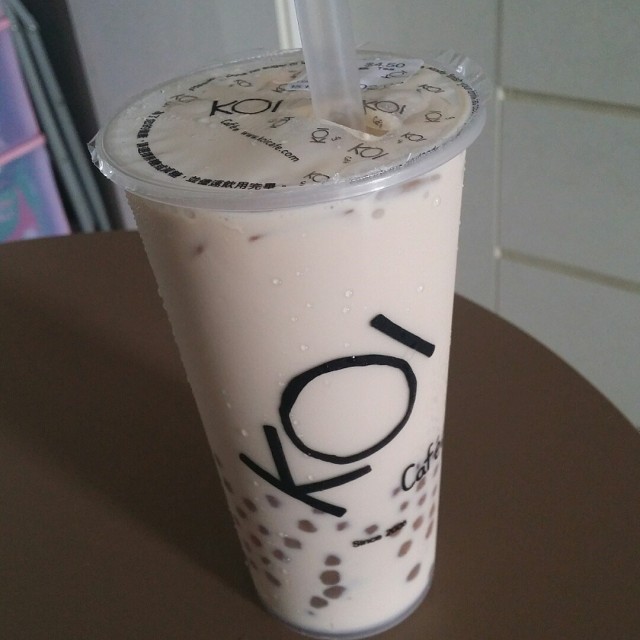 Large bubble milk tea