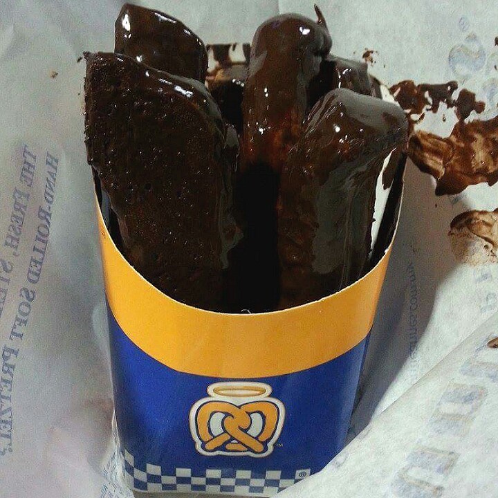 Chocolate Stick Pretzel Auntie Anne S S Photo In Mines Resort City Klang Valley Openrice Malaysia