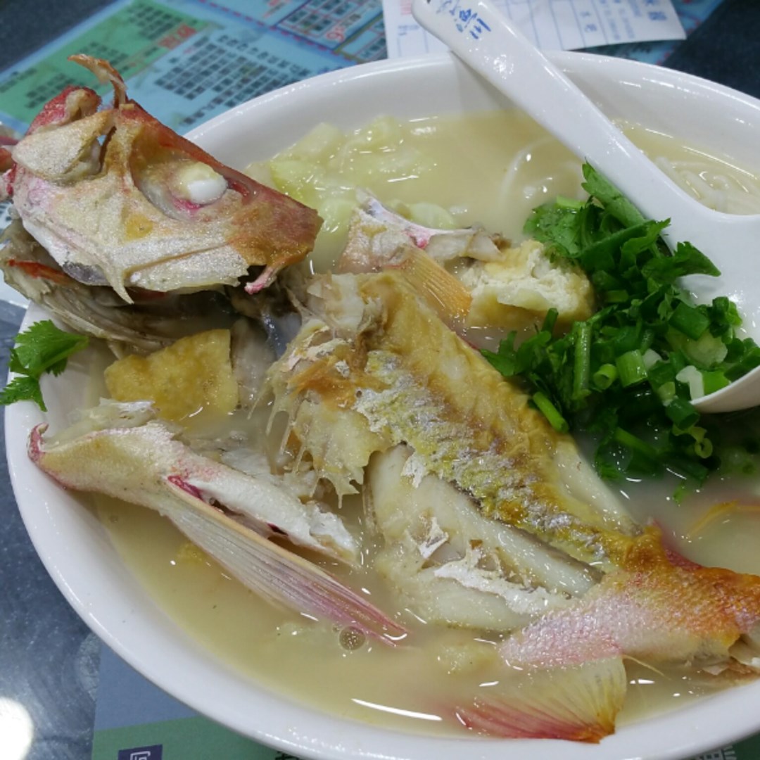 原條大眼雞魚湯米線 $ 58