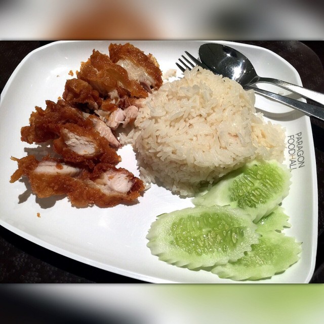 ข้าวมันไก่ทอด
