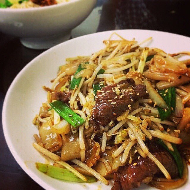 干炒牛肉河粉