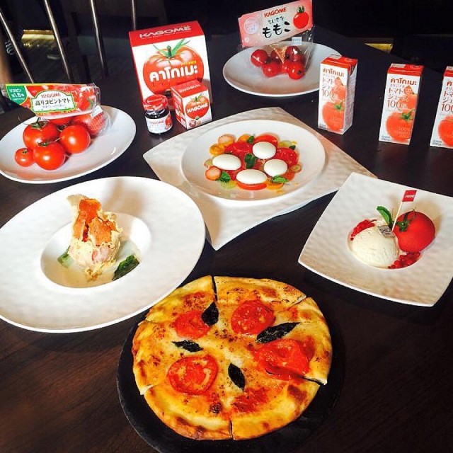 รวมมะเขื่อเทศ