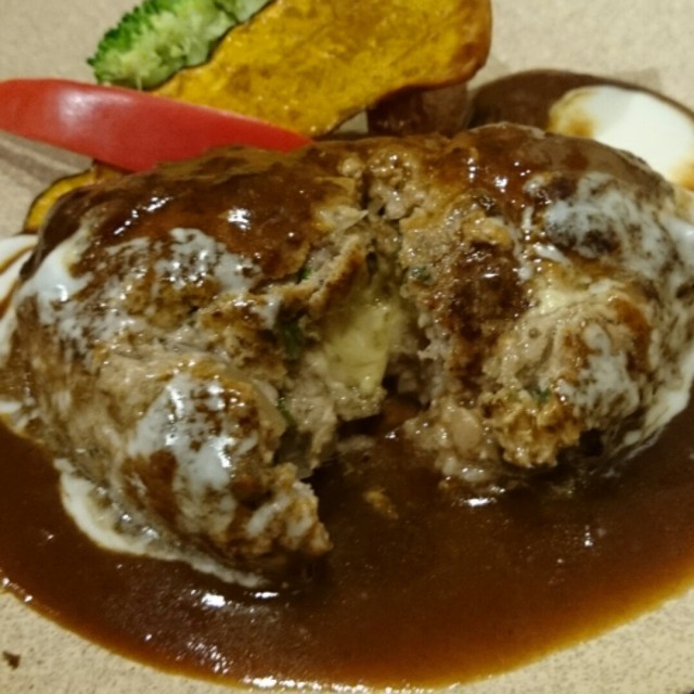 漢堡肉很有汁