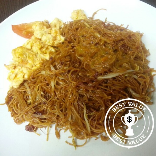 bee hoon and tomato fried egg