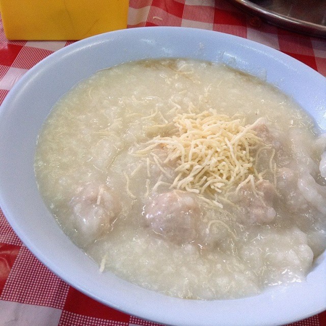 โจ๊กหมูไม่ใส่ผัก