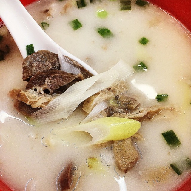 特色羊杂汤
