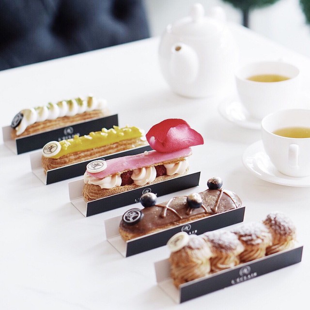Eclairs