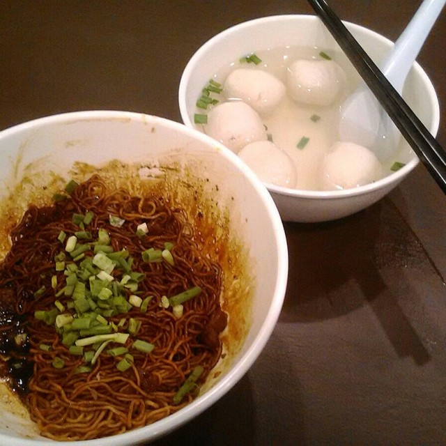 Fishball Noodles