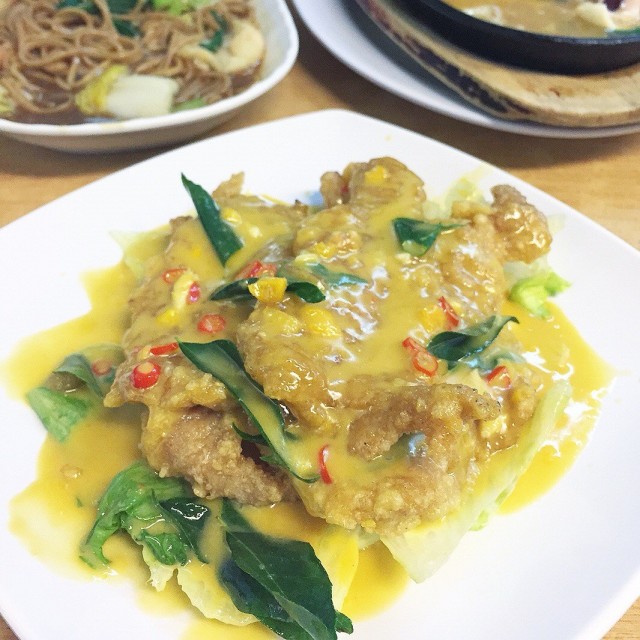 Sated egg pork ribs