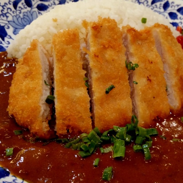 咖哩吉列猪扒饭