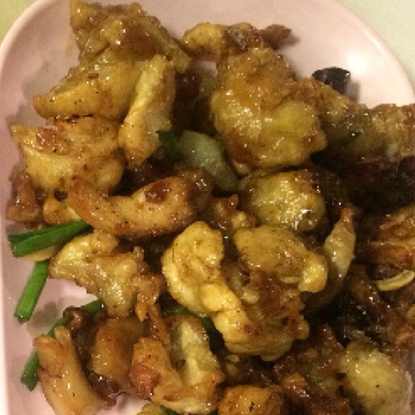 ไก่ผัดเม็ดมะม่วงหิมพานต์