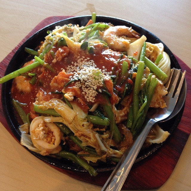 สุกี้กะทะร้อนทะเล