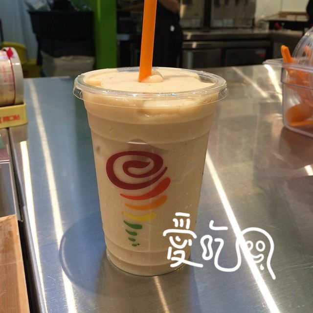 跟流行！果汁味非常重！好喝喔～（記得跟小編一樣都寫一點評語喔！）