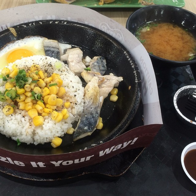 Teriyaki Saba With Egg
