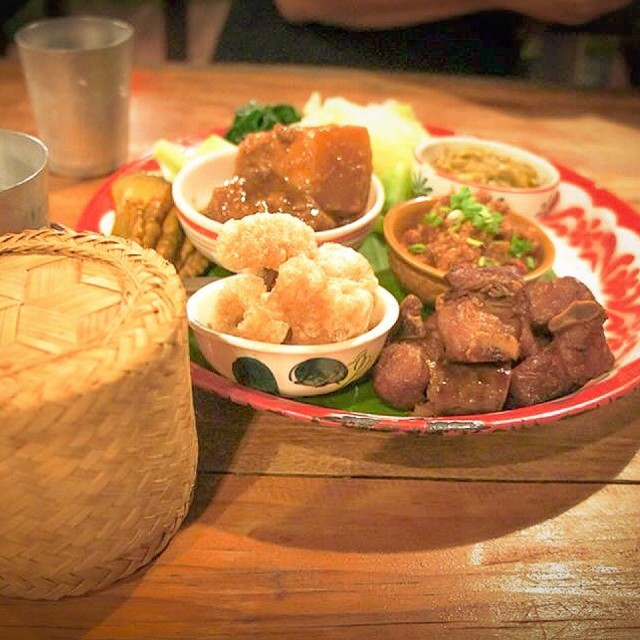 ออเดิร์ฟเมือง อาหารเหนือมาเต็มๆ อร่อยๆ