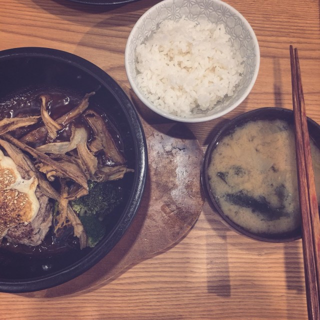 經典山本漢堡排