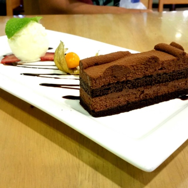 Valrhona Chocolate Amer