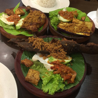 Ayam Penyet Ibu Nor S Photo Malay Halal Restaurant In Rawang Klang Valley Openrice Malaysia