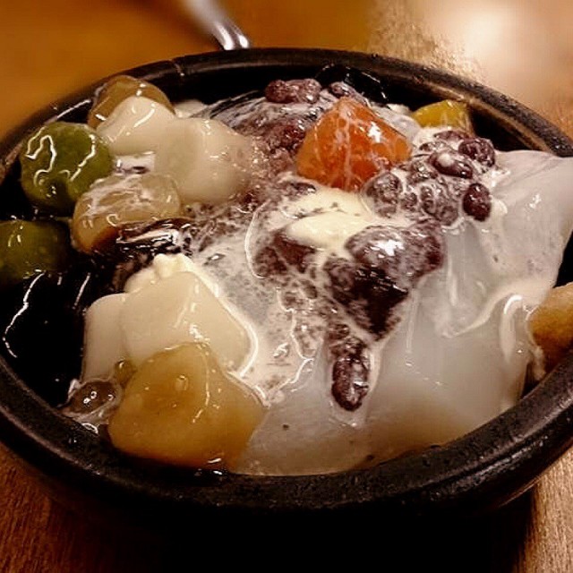雙仙鬧奶