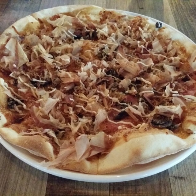 Bonito Pizza