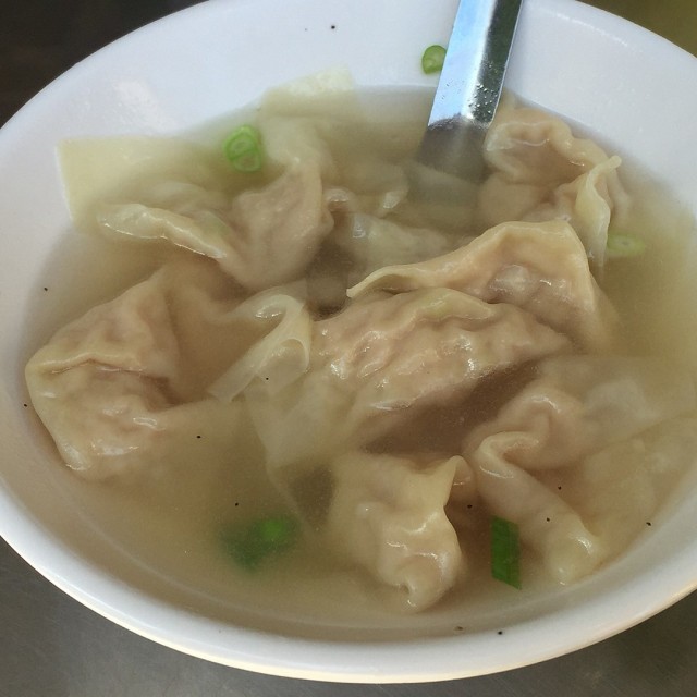 餛飩湯