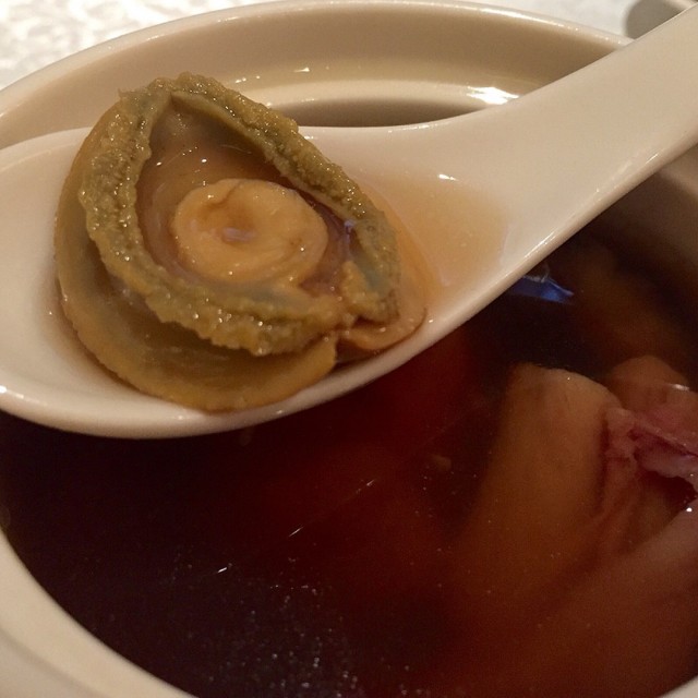 Buddha Jump Over The Wall