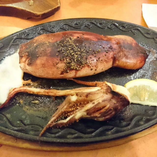 Grilled Squid with Soy Sauce and Lemon