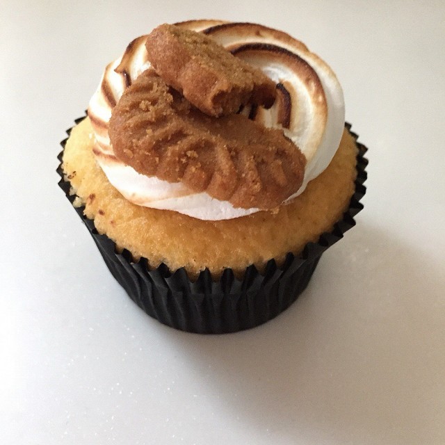 Cookie cupcake