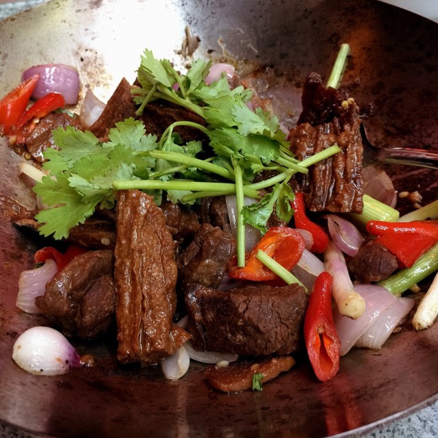 豆枝羊肉煲