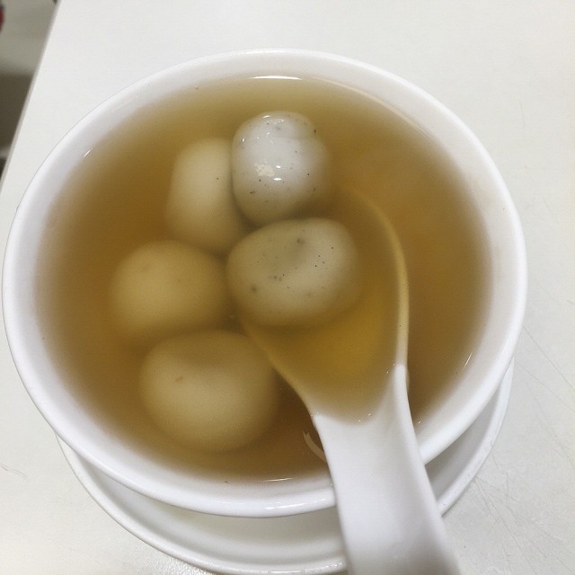 Tang Yuan With Ginger Soup