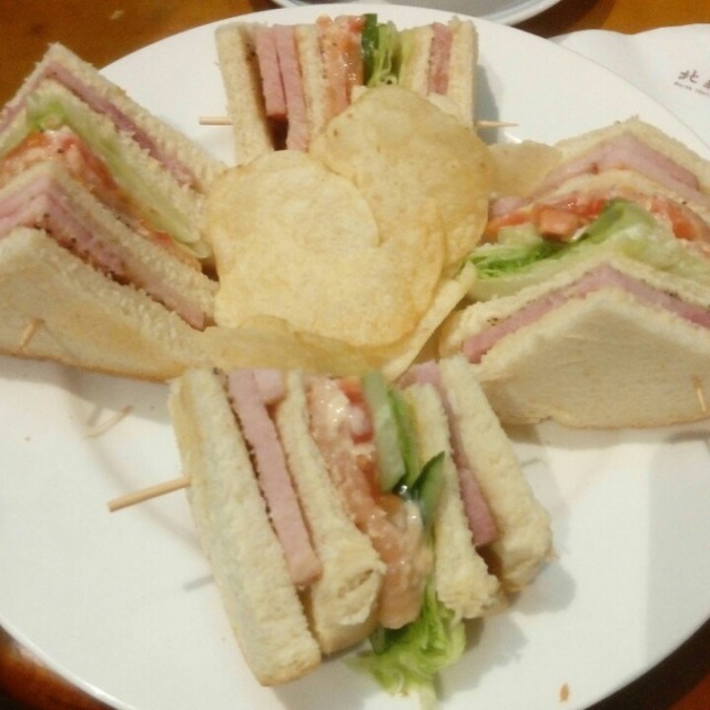 總匯三明治