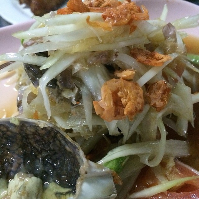 ส้มตำปูม้า