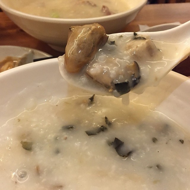 咸猪骨芥菜粥