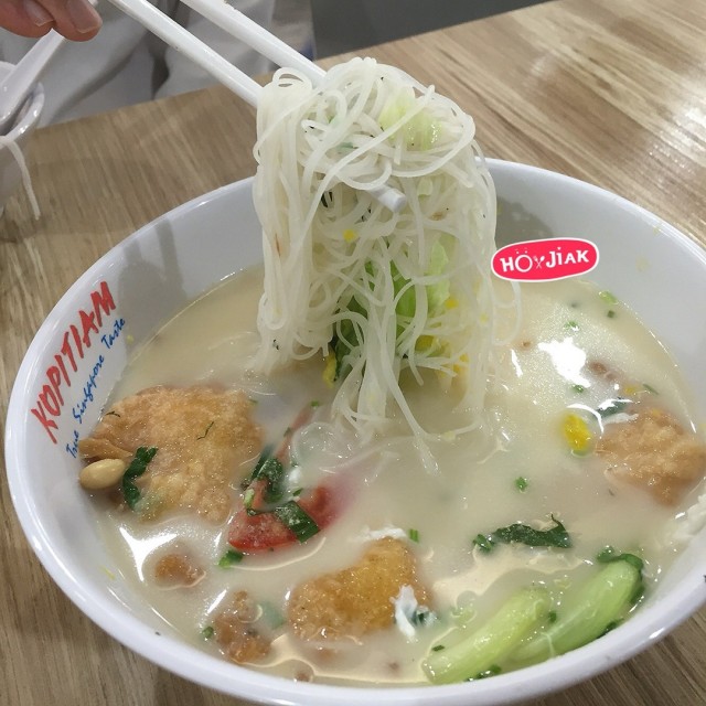 Fried Fish Bee Hoon Soup