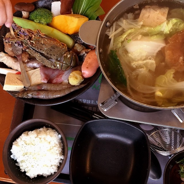 龍蝦海鮮白菜鍋