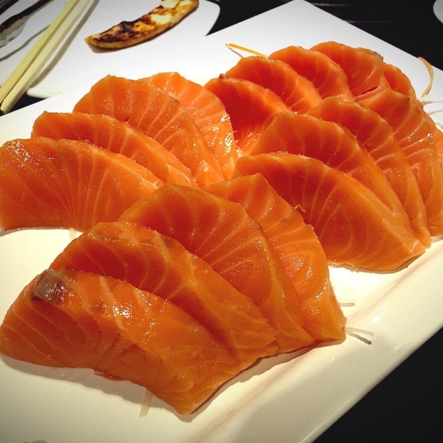 ซาซิมิ แซลมอล