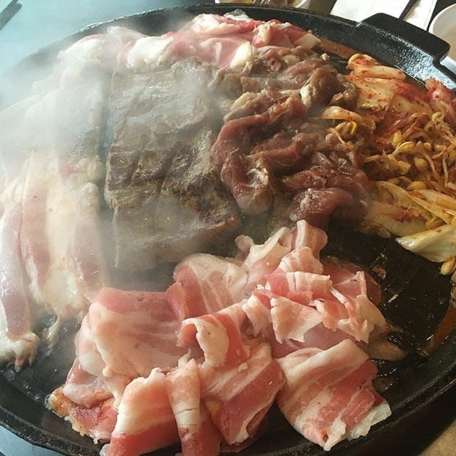 牛+豬拼盤