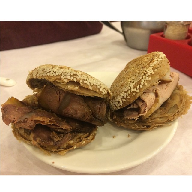 醬牛肉燒餅+豬肉燒餅