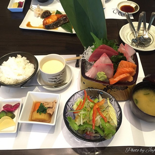 Sashimi set