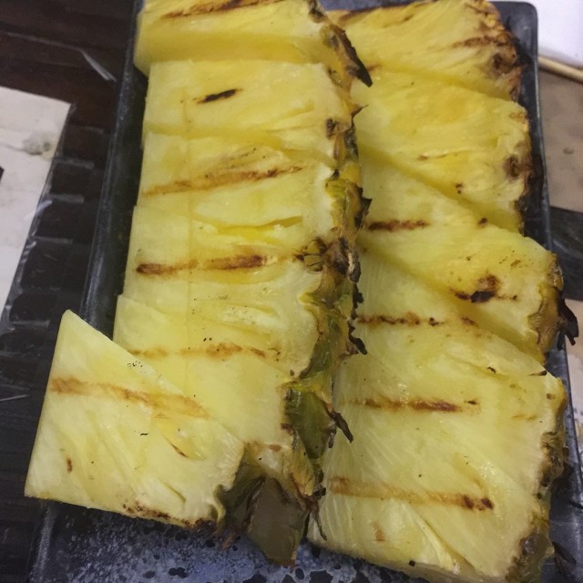 烧菠萝