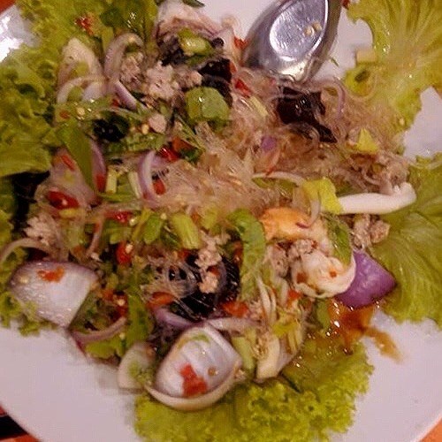 ยำวุ้นเส้น