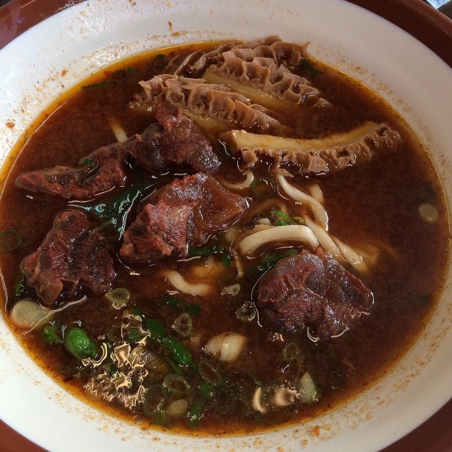 滿漢牛肉麵