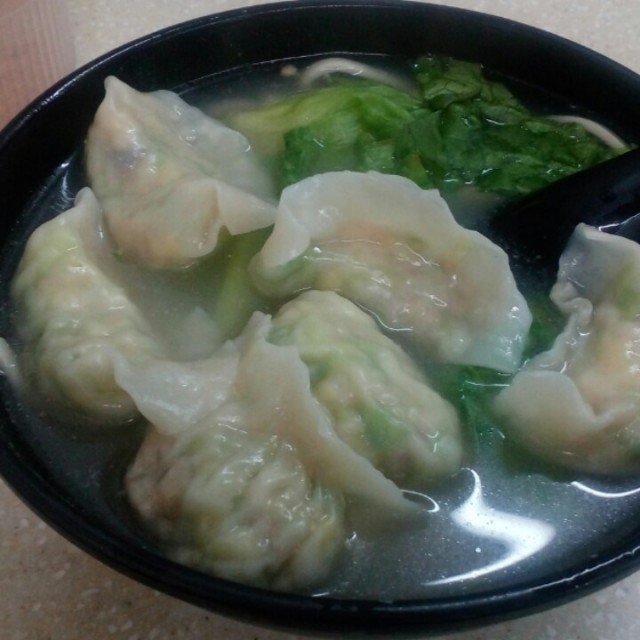 上湯椰菜餃