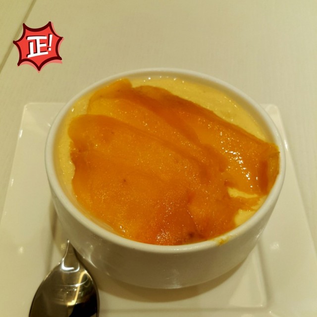 雖然是凍但入口滑,芒果片和雙皮奶 very match