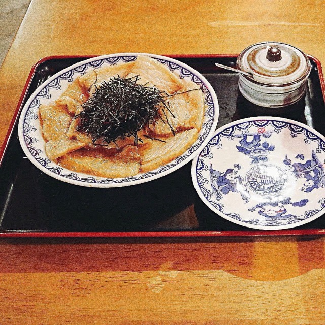 釜醬汁豚肉燒