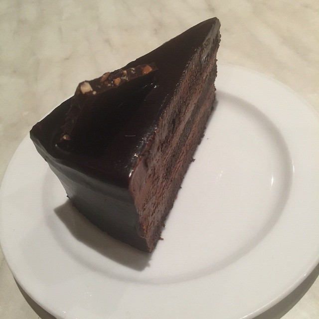 Praline Mousse Cake